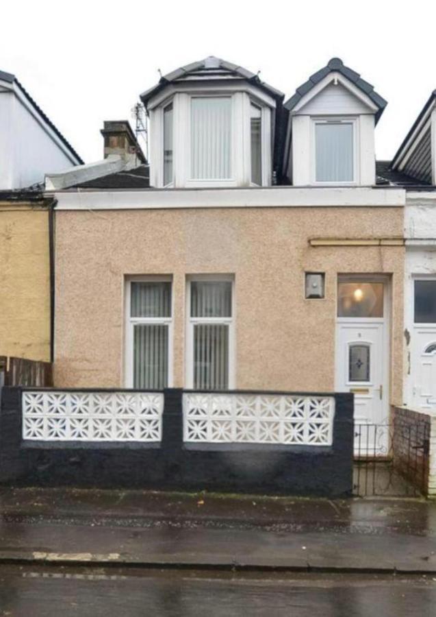 Spacious 3 Bedroom Home In Glasgow - Free Parking Exterior photo